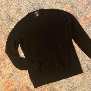 NWOT New Lord & Taylor Black Cashmere Sweater LG